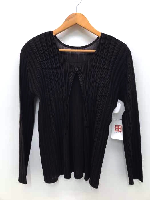 ISSEY MIYAKE✨イッセイミヤケ　プリーツカーディガン　トップス PLEATS PLEASE ISSEY MIYAKE(プリーツプリーズイッセイミヤケ