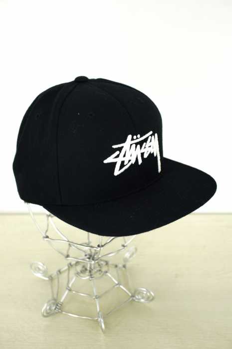 STUSSY （ステューシー） ロゴ刺繍キャップ メンズ 帽子