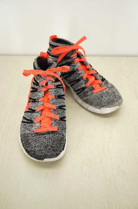 NIKE （ナイキ） WMNS FREE FLYKNIT CHUKKA レディース シューズ
