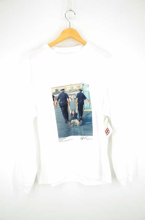 JOHN MASON SMITH × Cheryl Dunn(ジョン メイソン スミス シェリルダン) LONG SLEEVE T-SHIRT DRAGGED フォトプリントTシャツ メンズ トップス