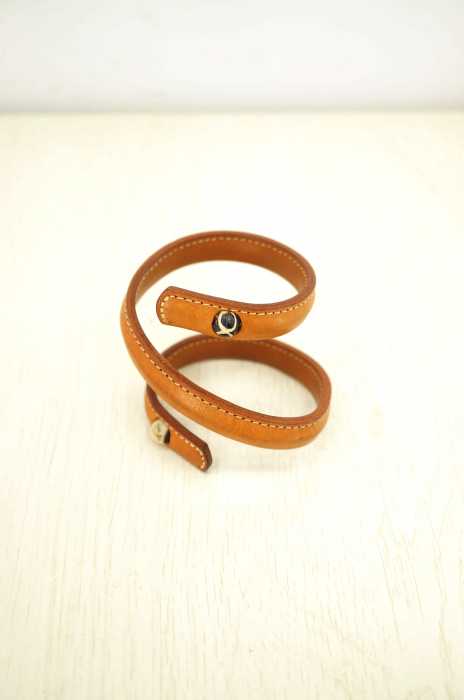 TAUSO（タウソ） ワイヤーブレス レディース アクセサリー