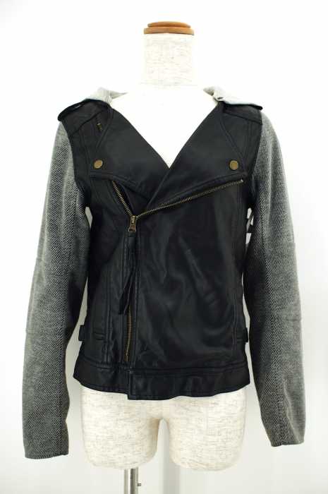w closet （ダブルクローゼット） フェイクレザー切替フード付きジャケット レディース アウター