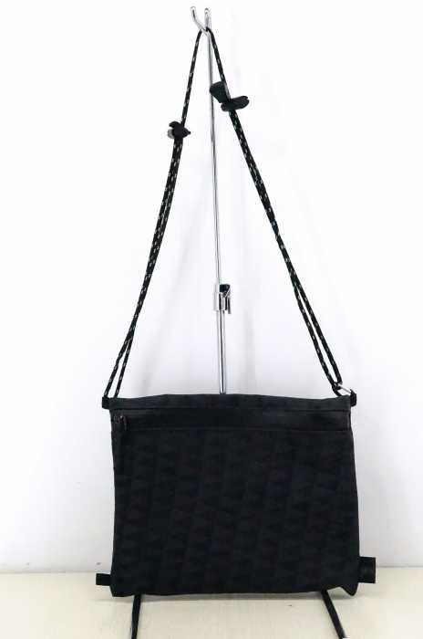 PILGRIM SURF + SUPPLY (ピルグリムサーフプラスサプライ) BLUE  LUG 総柄サコッシュ メンズ バッグ