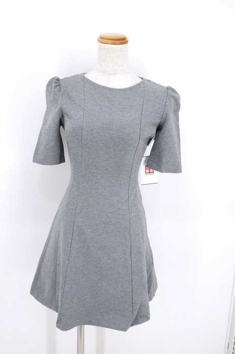 ZARA trafaluc（ザラトラファルック） パフスリーブストレッチワンピース レディース ワンピース