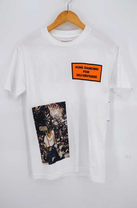PLEASURES × ROKIT （プレジャーズ × ロキット） SELF DEFENCE T-SHIRT メンズ トップス