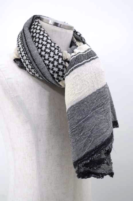 JUNYA WATANABE MAN（ジュンヤワタナベマン） カットオフ加工総柄アフガンウールストール メンズ ファッション雑貨