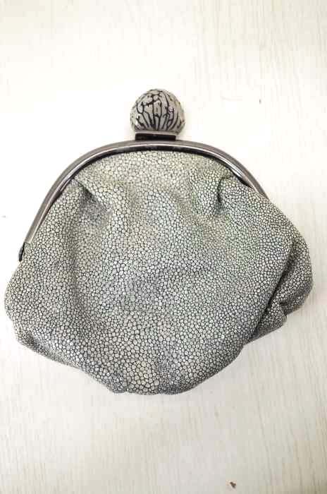 erva（） クラック加工 がま口財布 レディース 財布・ケース