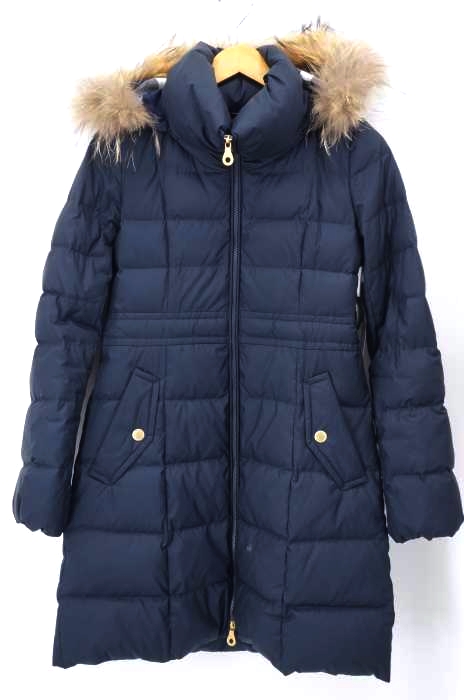 BLUE LABEL CRESTBRIDGE（ブルーレーベルクレストブリッジ） ダウン