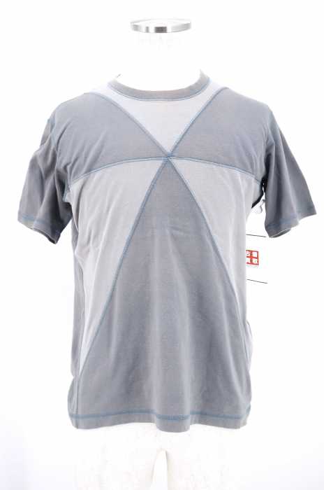ISSEY MIYAKE（イッセイミヤケ） クルーネックTシャツ メンズ トップス