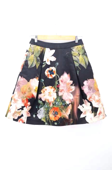 TED BAKER（テッドベーカー） ボタニカル転写プリント サテンフレアスカート レディース スカート