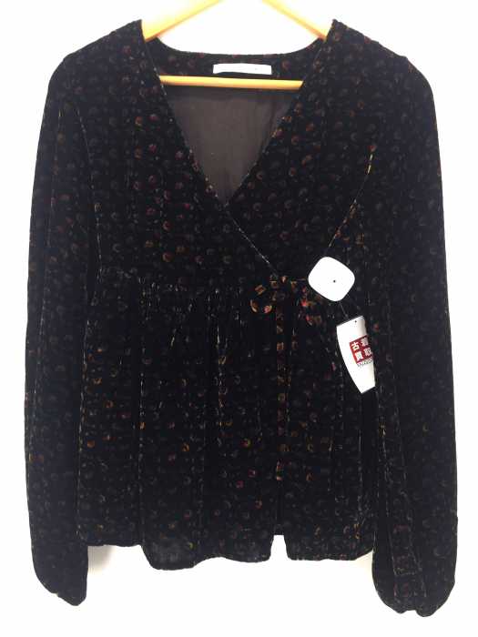 ne Quittez pas（ヌキテパ） VELVET FLOWER PRINT TOP GREEN レディース トップス
