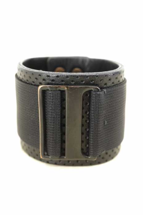 BLACK TRIANGLE DESIGN（ブラックトライアングルデザイン） BUCKLE & BELT PUNCHING LEATHER BRACELET メンズ アクセサリー