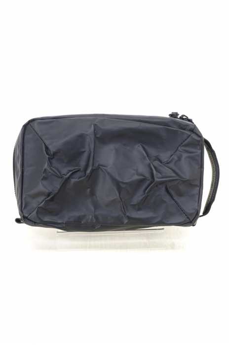 ISSEY MIYAKE（イッセイミヤケ） 17AW クラッチバッグ メンズ バッグ