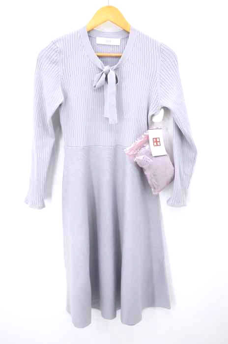 tocco closet（トッコクローゼット） 袖口ファー付きボウタイりぼんニットワンピース レディース ワンピース