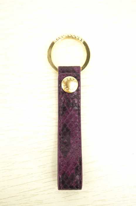 MARC JACOBS(マークジェイコブス) 型押しキーリング レディース ファッション雑貨