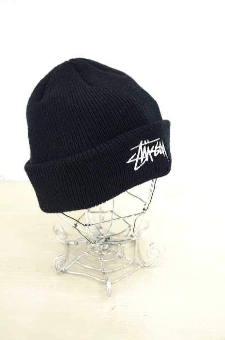 STUSSY （ステューシー） ロゴ刺繍ニットキャップ メンズ 帽子
