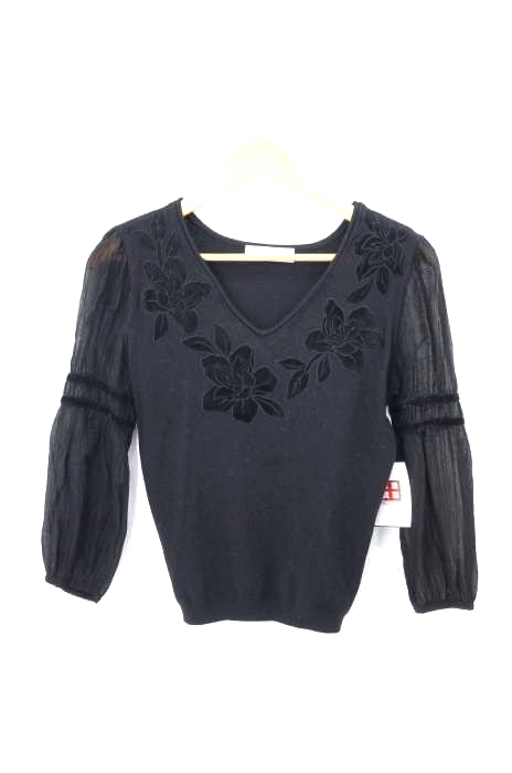 Lily Brown（リリーブラウン） ベロア刺繍ニットプルオーバー レディース トップス