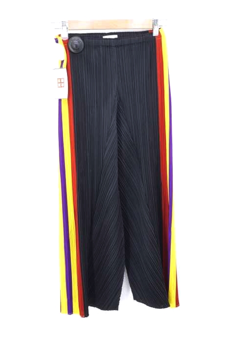 PLEATS PLEASE ISSEY MIYAKE（プリーツプリーズイッセイミヤケ） 側章 プリーツパンツ レディース パンツ