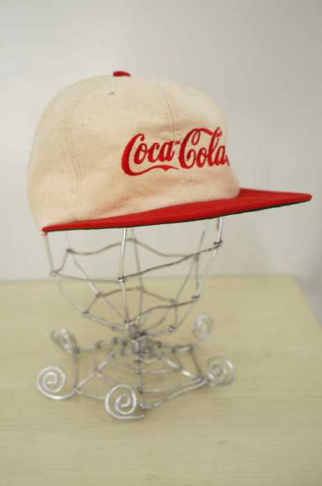 Coca Cola （コカコーラ） ロゴ刺繍6パネルキャップ メンズ 帽子
