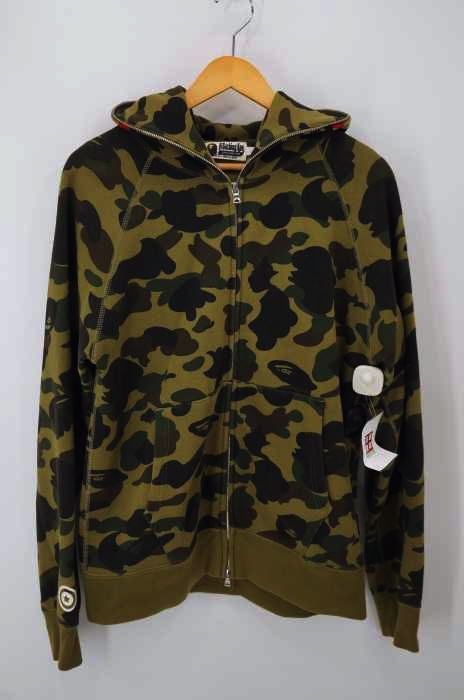 A BATHING APE（アベイシングエイプ） 1st CAMO カモフラ ジップアップ シャークパーカー メンズ トップス