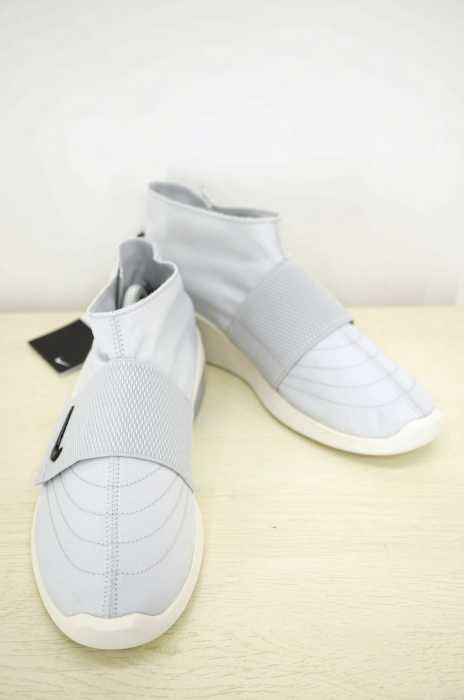 NIKE×FEAR OF GOD(ナイキ フィアオブゴッド ) MOCCASIN MOC メンズ シューズ