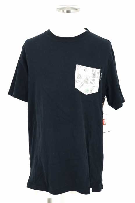 X-LARGE（エクストララージ） BUCKS STRIPED POCKET TEE メンズ トップス