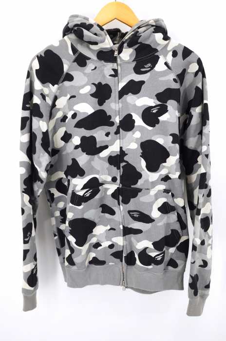 A BATHING APE （アベイシングエイプ） サルカモ柄フルジップパーカー メンズ トップス