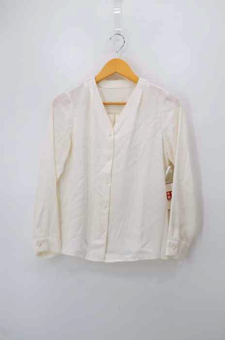 closet story UNITED ARROWS LTD(ユナイテッドアローズ) フェイクパールボタン Vネック ブラウス レディース トップス