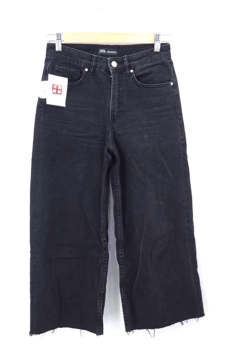 ZARA（ザラ） カットオフ加工ワイドブラックデニム レディース パンツ