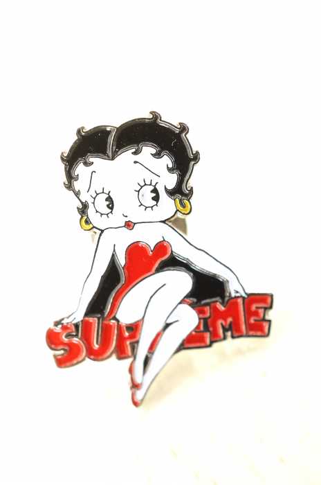 Supreme （シュプリーム） ベティちゃん ピンバッチ メンズ アクセサリー