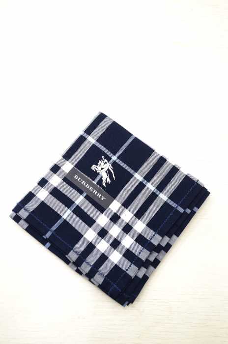 BURBERRY（バーバリー） バーバリーチェック　ハンカチ メンズ ファッション雑貨