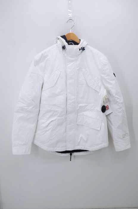 GUESS（ゲス） 20AW ジップアップペーパーマウンテンジャケット メンズ アウター