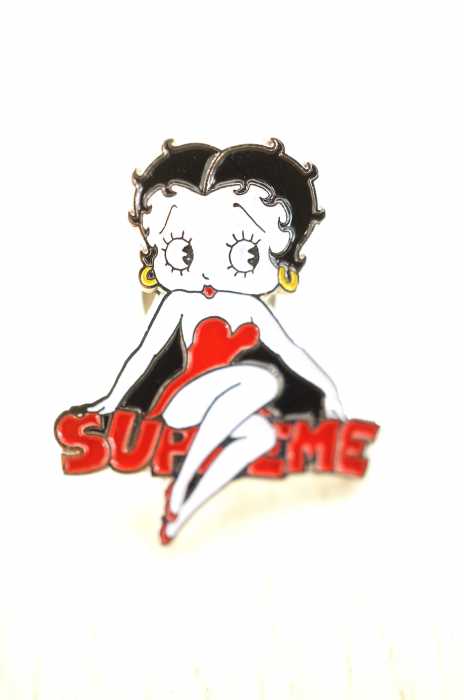 Supreme （シュプリーム） ベティちゃん ピンバッチ メンズ アクセサリー