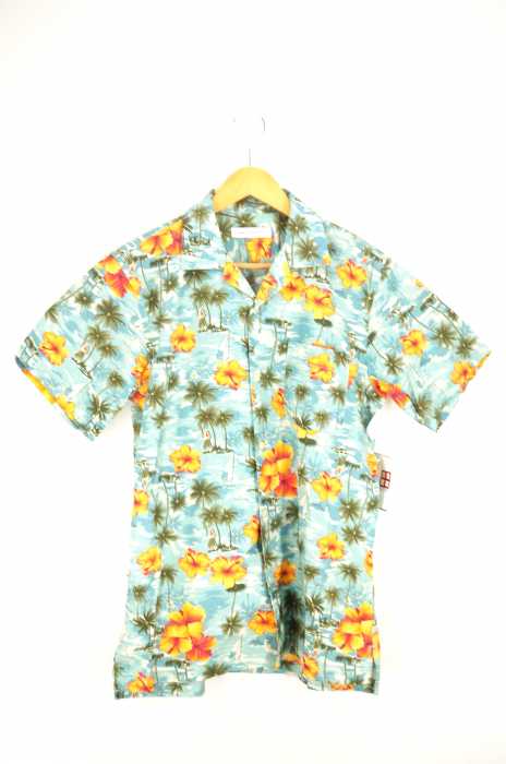 AZUL by moussy （アズールバイマウジー） リゾート柄アロハ半袖シャツ メンズ トップス