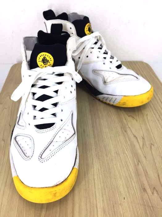 NIKE（ナイキ） AIR TECH CHALLENGE HUARACHE メンズ シューズ