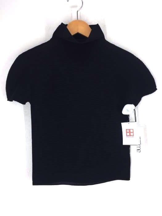 me ISSEY MIYAKE（ミー イッセイミヤケ） プリーツベーシックカットソー レディース トップス