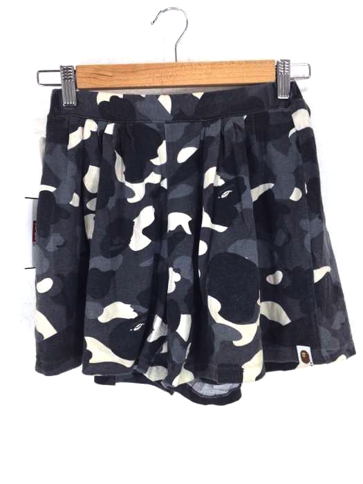 A BATHING APE（アベイシングエイプ） カモ柄スウェットショートパンツ レディース パンツ