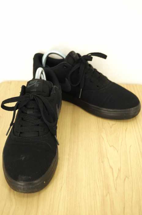 NIKE SB （ナイキスケートボーディング） CHECK SOLAR CNVS メンズ シューズ