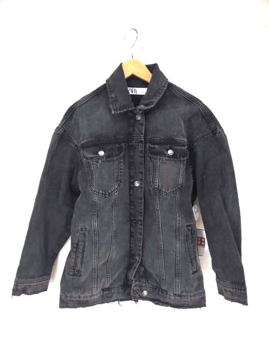 ZARA ザラ　デニムジャケット　切りっぱなし　ショート丈　オーバーサイズ ZARA - 新品 ZARA オーバーサイズ デニムジャケット Mの通販 by