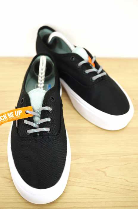 VANS （バンズ ） オーセンティック SUPER LIGHTWEIGHT レディース シューズ