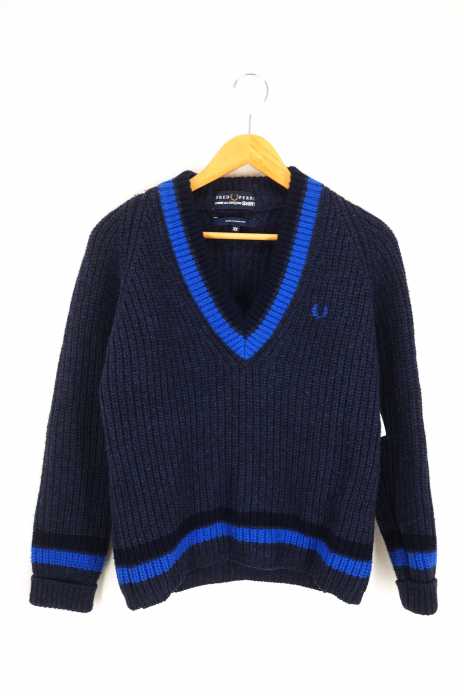 COMME des GARCONS SHIRT × FRED PERRY（コムデギャルソンシャツ フレッドペリー） Vネック メンズ トップス