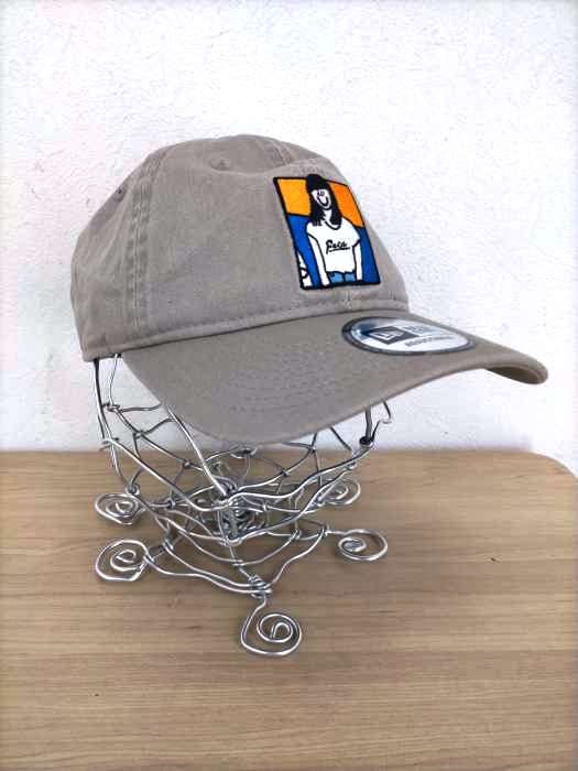 NEWERA（ニューエラ） フェイスガール刺繍 6パネルキャップ レディース 帽子