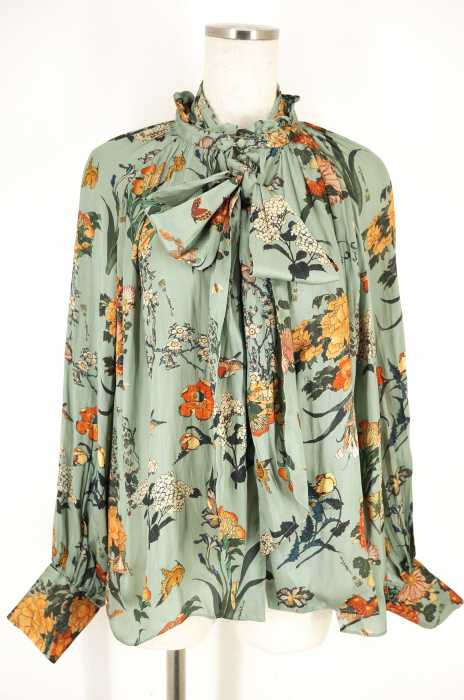 united tokyo ホクサイボリュームブラウス 北斎