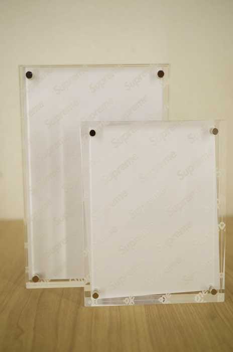 Supreme （シュプリーム） Acrylic Photo Frame メンズ ファッション雑貨