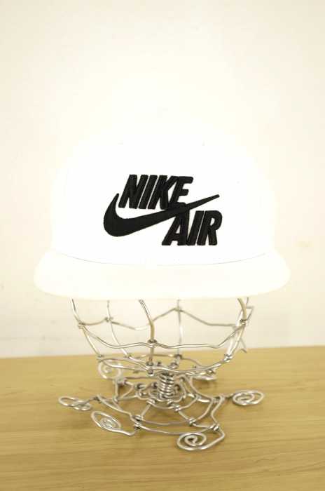 NIKE （ナイキ） エア トゥルーキャップ AIR TURE CAP スナップバックキャップ メンズ 帽子