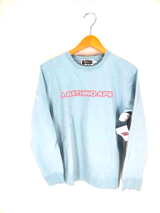 A BATHING APE(アベイシングエイプ) ロゴプリントクルーネックスウェット レディース トップス