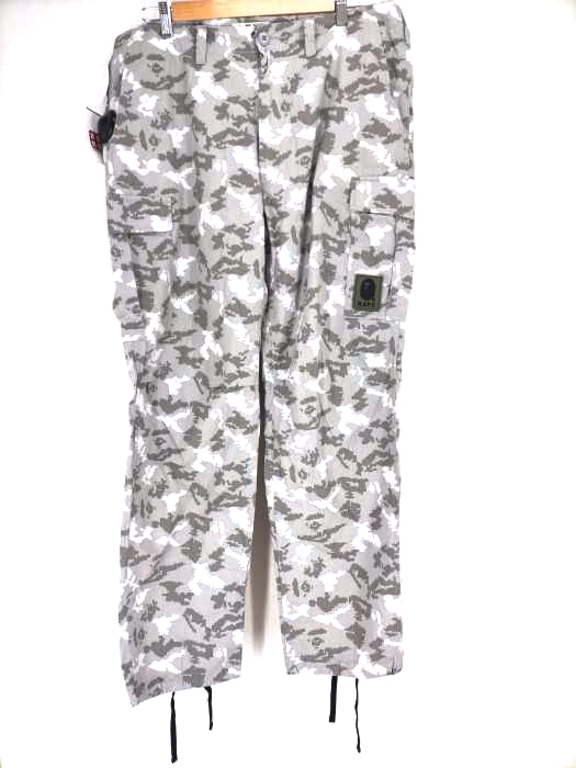 A BATHING APE(アベイシングエイプ) DIGITAL CAMO 6POCKET PANTS レディース パンツ