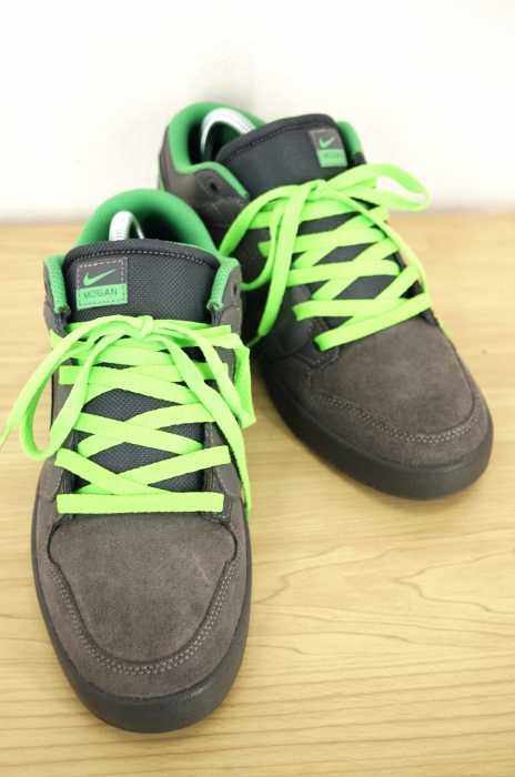 NIKE （ナイキ） MOGAN 3 メンズ シューズ