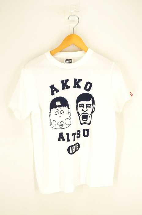 PUNK DRUNKERS（パンクドランカーズ） アッコとアイツにおまかせTEE メンズ トップス