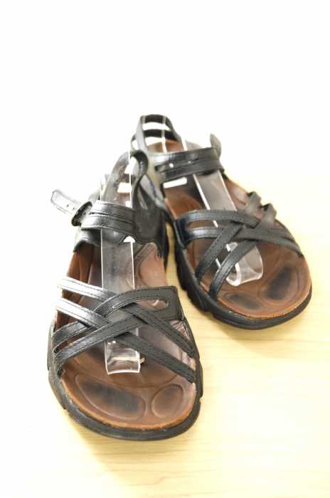 KEEN(キーン) ベルトサンダル レディース シューズ